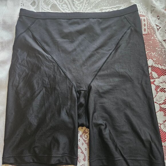 Vintage black shapewear - Picture 1 of 4